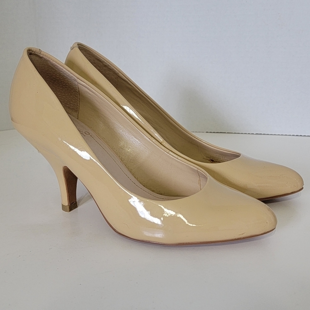 Vince Camuto Heels